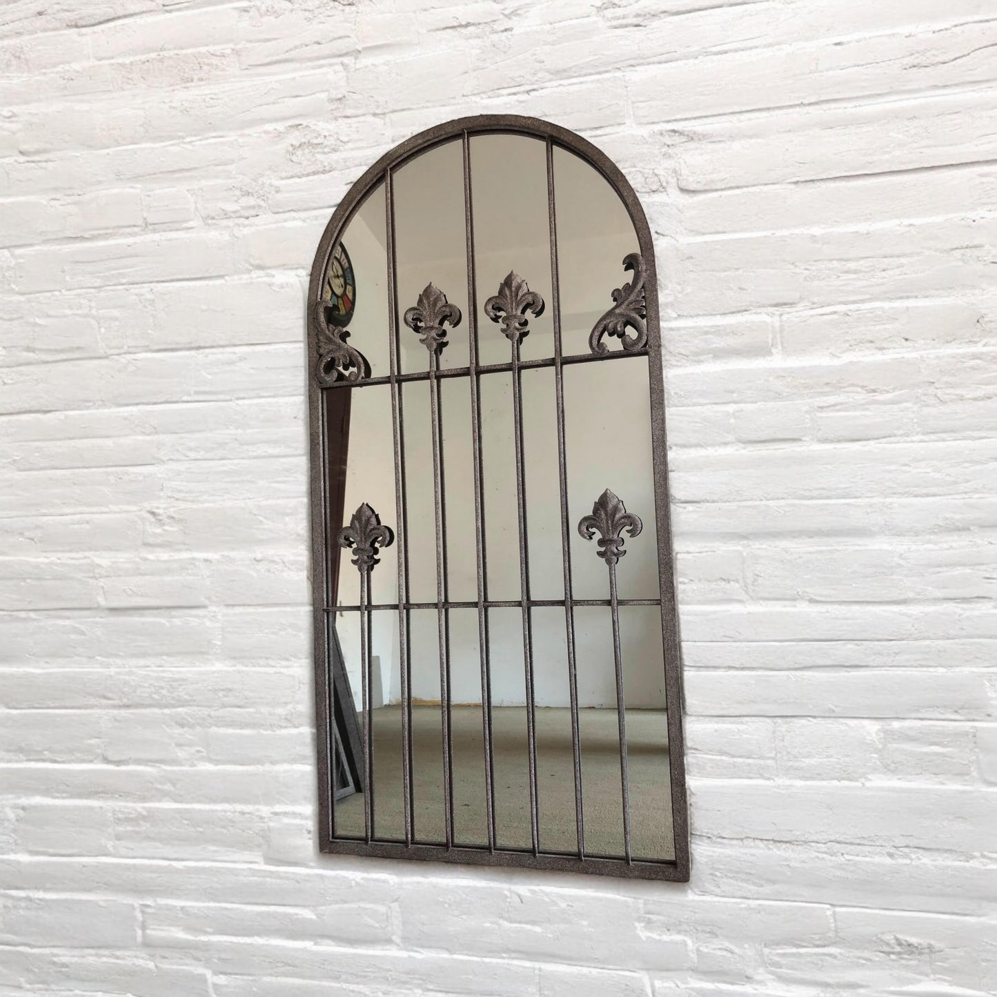 AcaciaHome Stylish 120CM Framed Arched/Rectangle Wall Mirror - Textured Cast Iron Frame with Mid-Century Modern Flair for Entryways, Dressing Rooms, Guestrooms, or Living Spaces (Floral Arched)