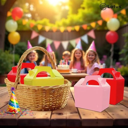 Lotus 50 x Children/Kids Plain Coloured Party Boxes Carry Food Meal Fun Picnic Birthday Wedding Favour/Baby Shower Party Halloween Trick or Treat Box Loot Bag (Red)