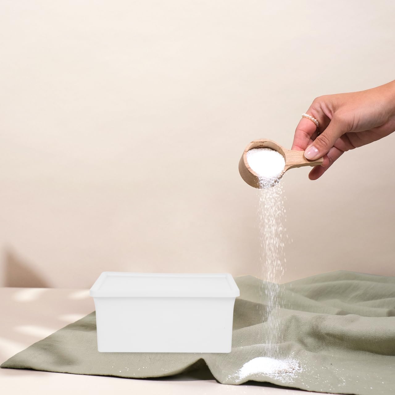 SHERCHPRY Laundry Powder Container with Lid Laundry Sheet Box for Washing Powder Scent Beads and Dryer Sheets Space Saving Storage Box for Room and