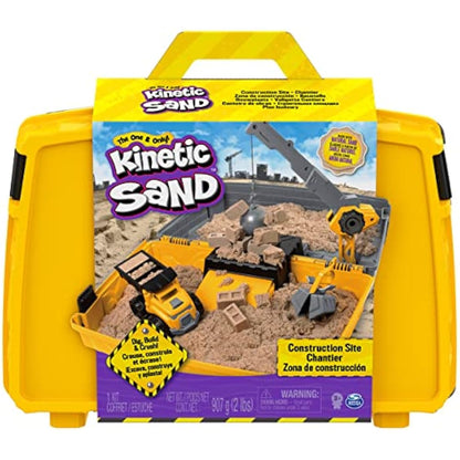 Kinetic Sand, Construction Site Folding Sandbox Playset with Vehicle and 907g, for Kids Aged 3 and Up