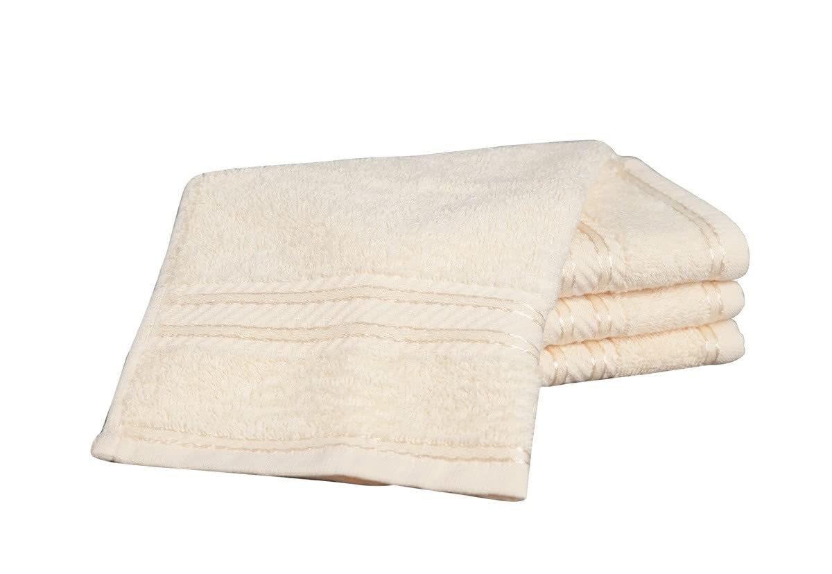 Bentley Priory Linens Supreme Face Flannels for Bathroom 500GSM Super Soft Combed Cotton Pack of 4 Absorbent and Quick Dry Face Cloth Flannel Towels