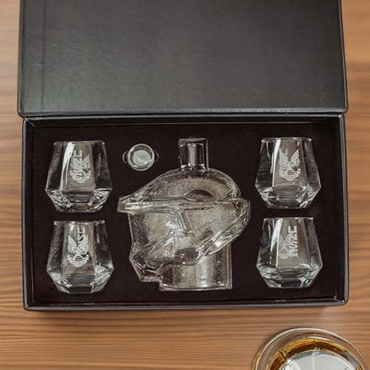 The Source Wholesale Halo Master Chief Glass Decanter and 4 Tumbler Glasses Collectable Drinking Set