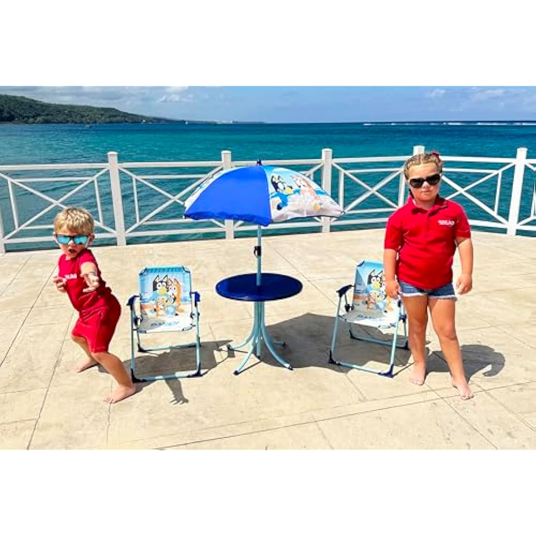Toyland® Bluey & Bingo Table & Chairs Patio Set - 1 Table, 2 Chairs & 1 Parasol - Children's Indoor & Outdoor Furniture - Perfect for Beach & Garden
