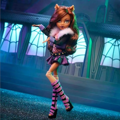 Monster High Clawdeen Wolf Boo-Riginal Creeproduction Doll with Stand & Accessories, Black (HGC30)