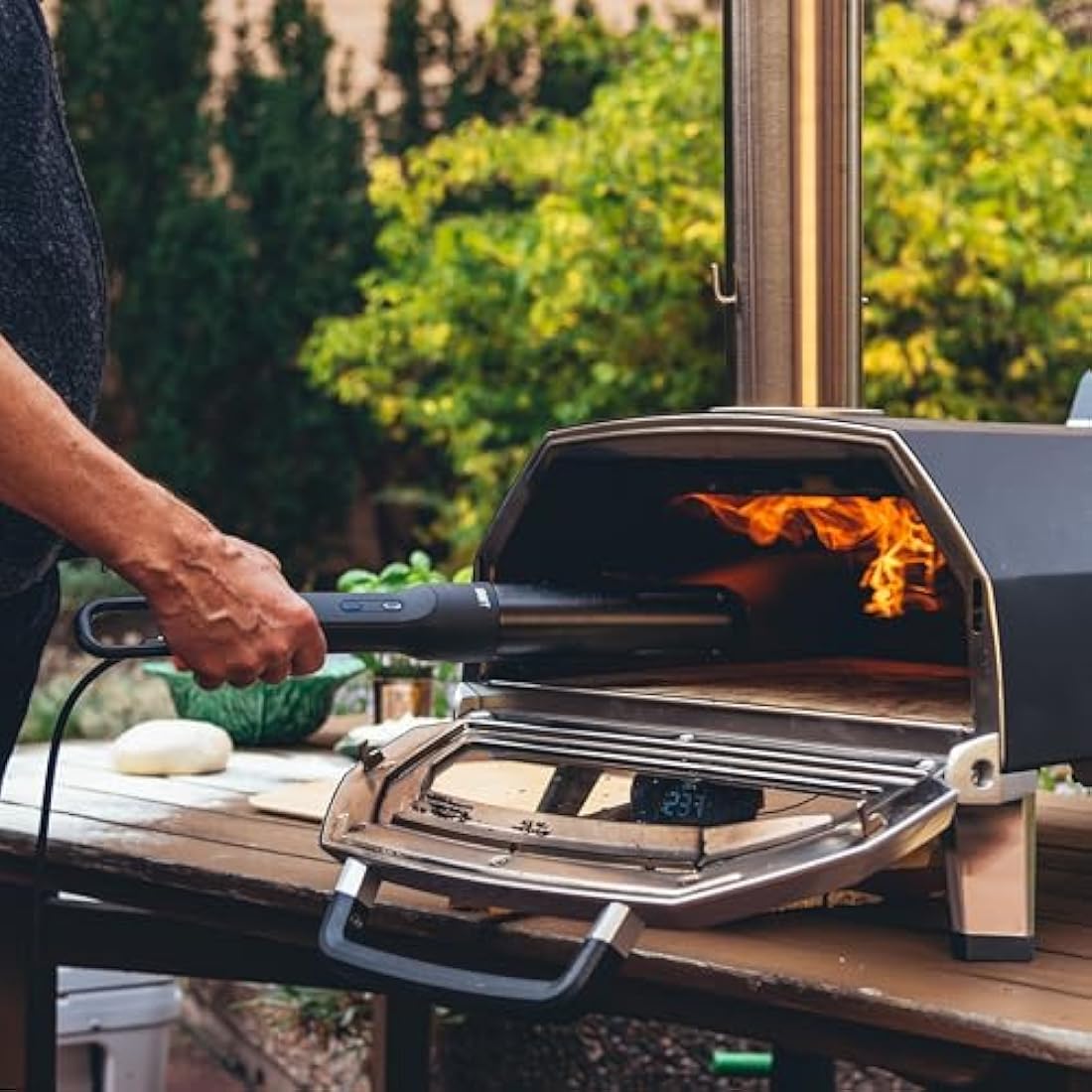 Looft Air Lighter 2 - Electric Charcoal Starter for Grills, Firepits & Smokers