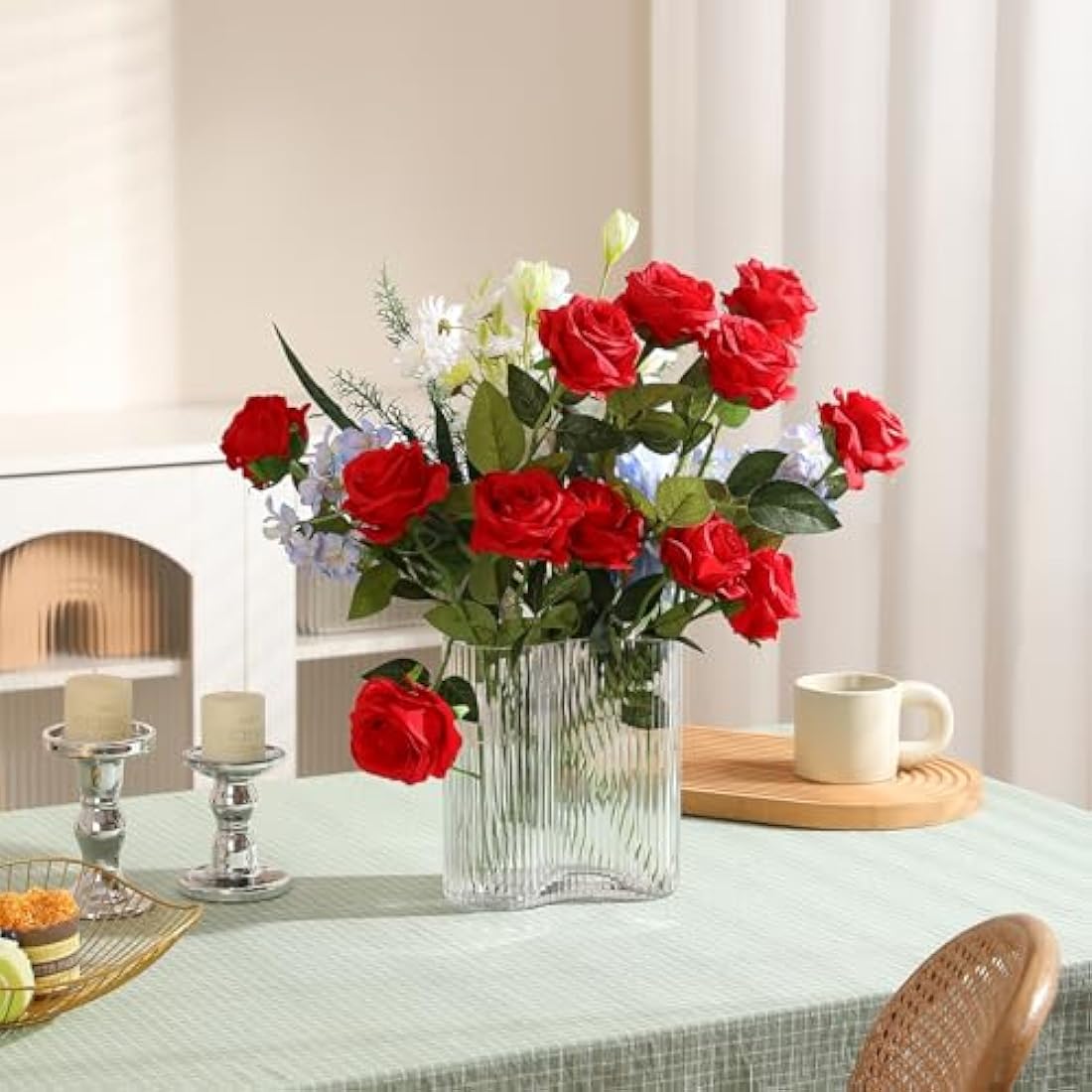 Hawesome 12PCS Artificial Roses Fake Flowers Single Long Stem Blooms with Rose Buds Wedding Decoration Bridal Bouquet Decorative Flower Arrangement Home Decoration Party Centerpieces in Red