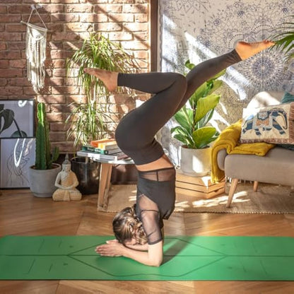 Liforme Travel Yoga mat – Patented Alignment System, Warrior-like Grip, Non-slip, Eco-friendly and Biodegradable, Ultra-lightweight, Sweat resistant, Long, Wide and Thick
