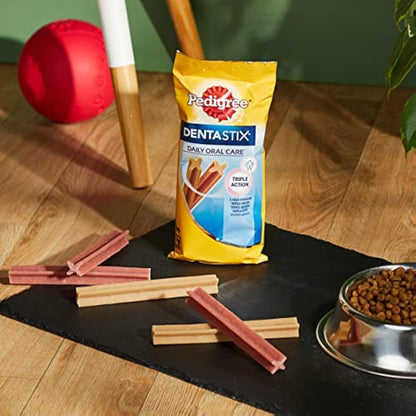 Pedigree DentaStix - Daily Dental Chews For Medium Dogs (10-25 kg), 112 Sticks