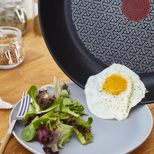 Tefal Comfort Max 28cm Stainless Steel Wok Pan  Durable Non-Stick Pan with Thermo-Spot Heat Indicator, Induction Compatible Base, Comfortable Grip