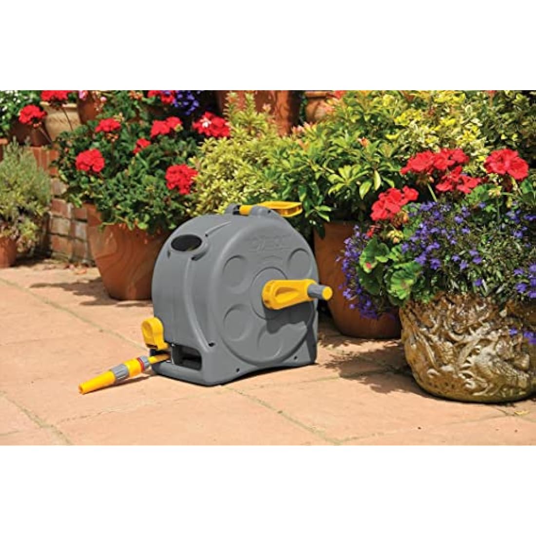 HOZELOCK - 2-in-1 Compact Hose Reel 25m : Portable or Wall-mounted Plastic Reel, Easy Rewind Function, Supplied with Nozzle, Fittings and Fixings [2415R0000]