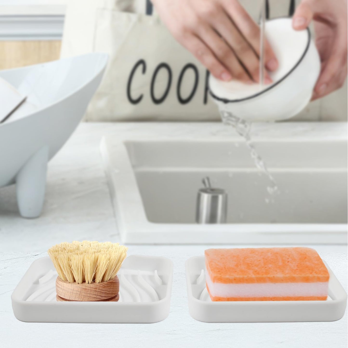 YoHyien 2 Pcs Silicone Soap Dish with Drainage, Anti-Slip Soap Holder, Self Draining Soap Tray for Shower, Bathroom & Kitchen