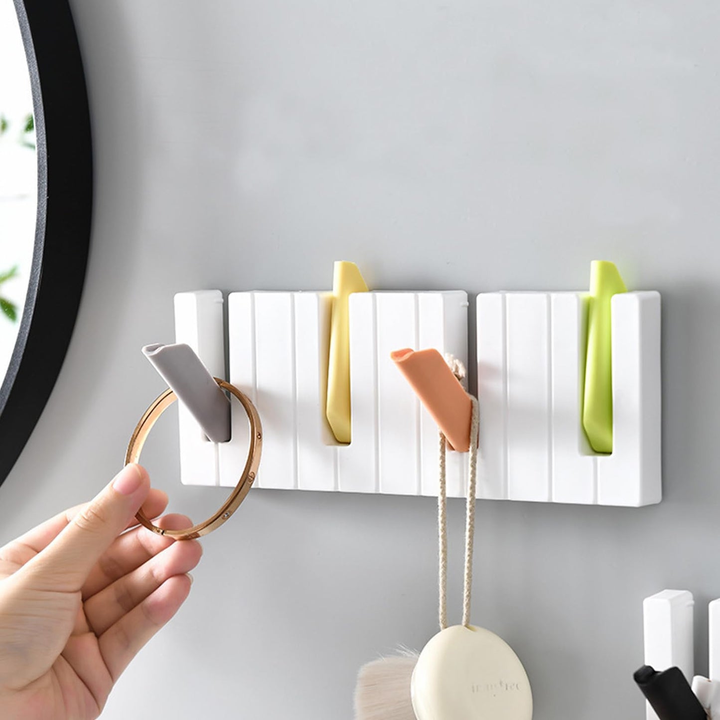 Kaizuca 2 Pack Self-Adhesive Coat Hooks, Creative Wall Hooks, Multi-Purpose Sticky Hooks for Bathroom, Wardrobe, Kitchen and Daily Essentials