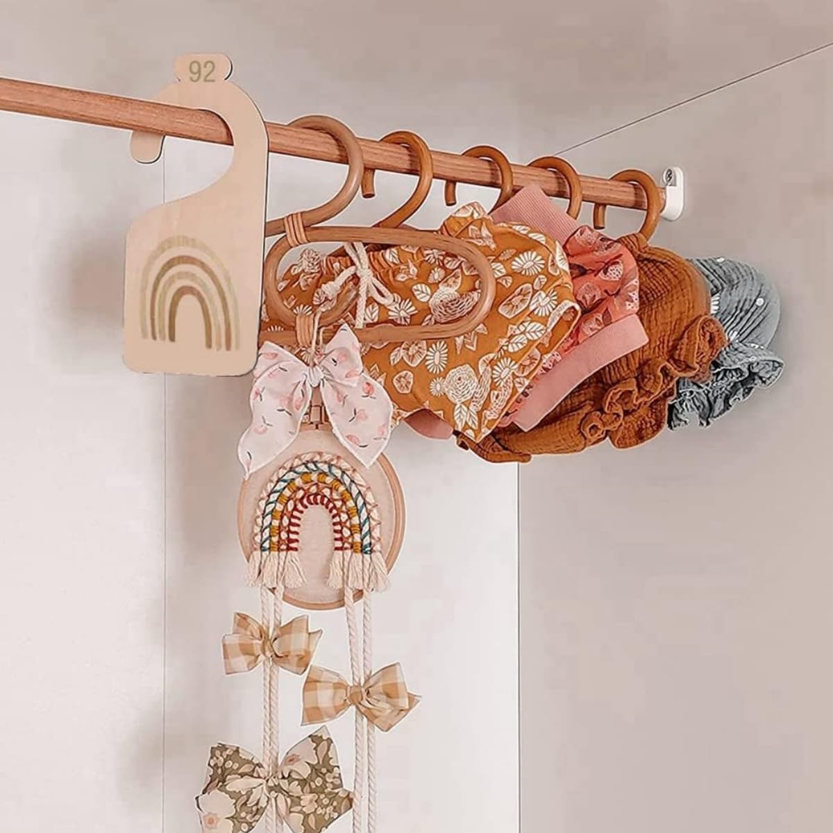 Zwenjuan Baby Wardrobe Dividers,9PCS Wooden Clothes Dividers,Hanger Divider Closet Clothes Organiser Labels Baby Size Dividers for Wardrobe,Baby