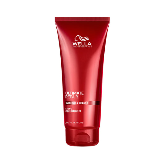 Wella Professionals Ultimate Repair Conditioner - Nourishing Deep Conditioner for Damaged Hair - With AHA & Omega-9 - For All Hair Types (200ml)