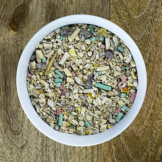 Wild Bird Food Seed Feed Mix with Suet Pellets For Small Garden Birds 5kg - SeedzBox - Deluxe Grains & Nuts, Natural Food for Wrens Robins & Finches - Maize Fats & Fibres