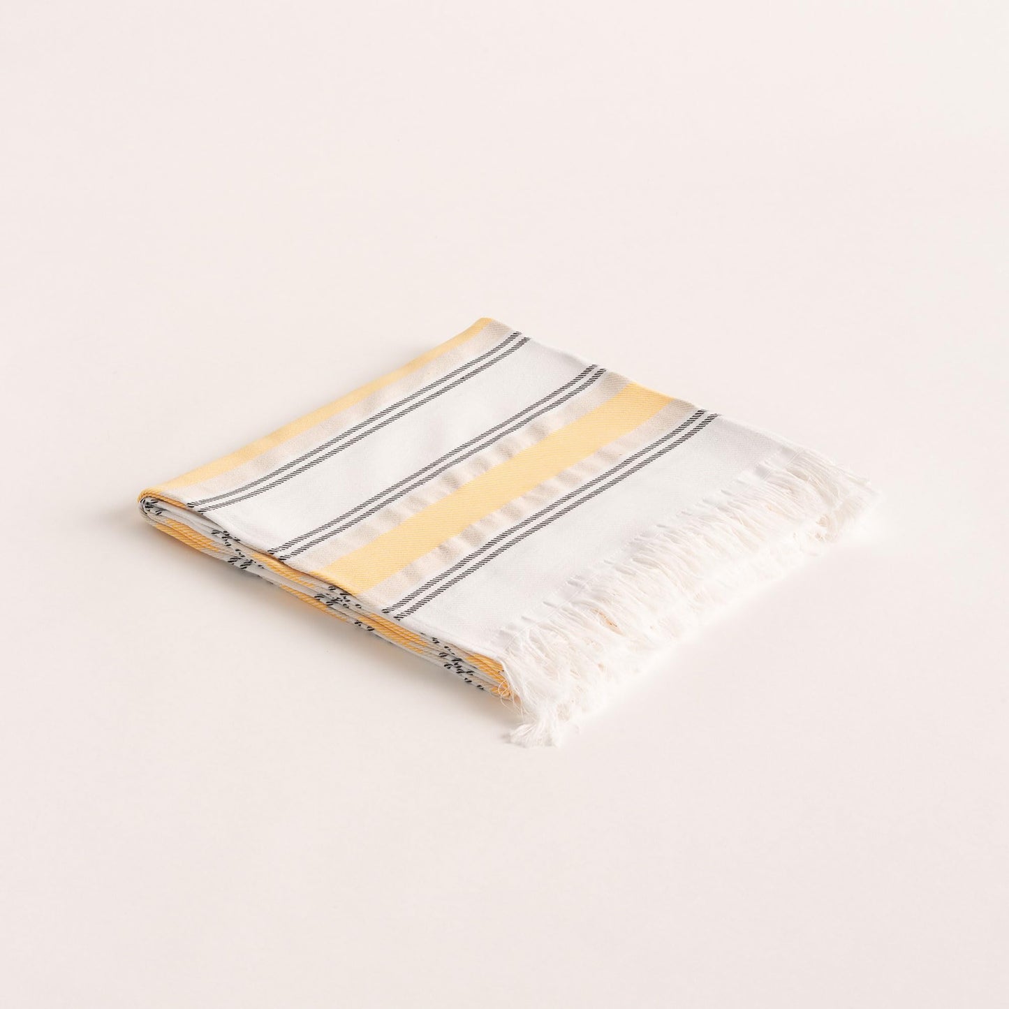 GAMUSI Rectangular Beach Towel - Bath Fouta - Tinted Yarn Embossed Fabric with Fringes - Yellow/White