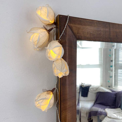 Blaze On Chelsea Rose Fairy Lights (White Coloured)  20 Warm White LED Lights  Handcrafted Roses Created from Mulberry Paper  USB Powered with UK