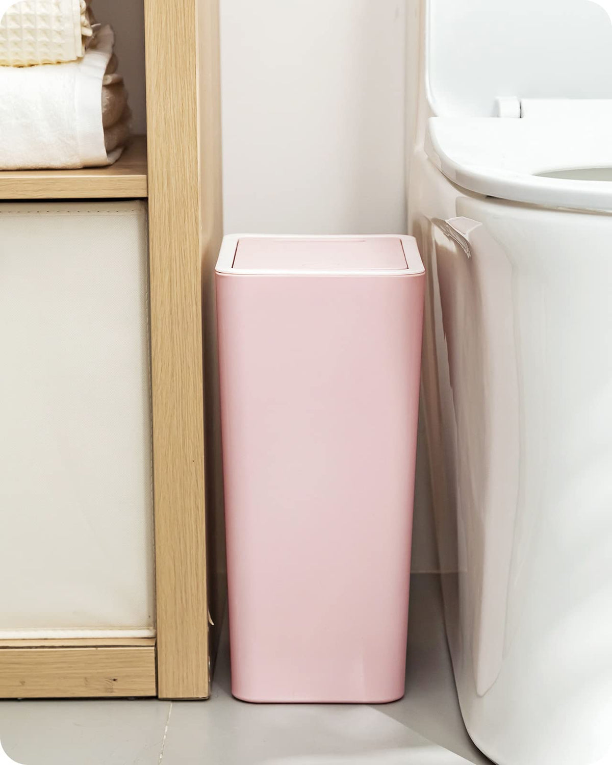 Baffect Small Trash Can with Lid Waste Basket Bathroom Garbage Can Dorm Room Essentials for Bedroom, Office, College-2.1 Gallon Pink