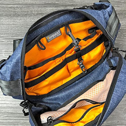 Dendrite-Large Waist Pack (Solid Black)