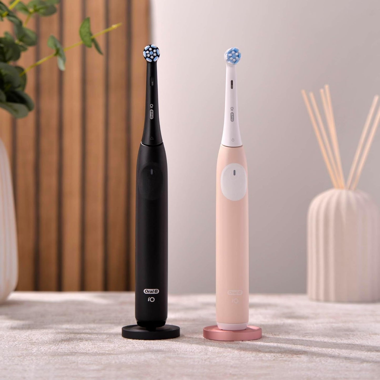 Relsy Black Oral-B Compatible Electric Toothbrush Holder for Bathroom, Aluminum Black Oral B Toothbrush Holder With Hygienic Drip Capture Stops