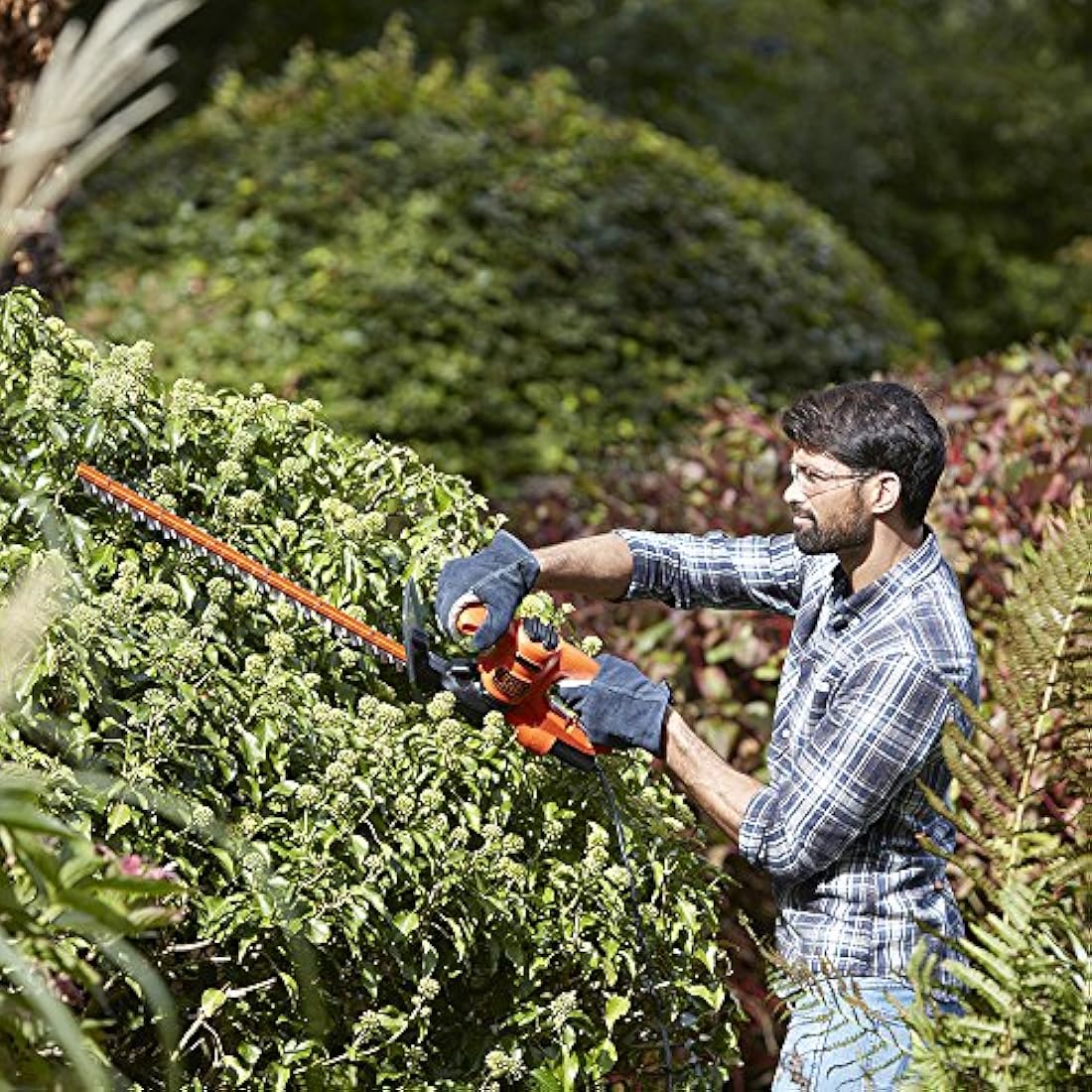 BLACK + DECKER BEHT201-GB Hedge Trimmer, 240 V, Black, 45 cm