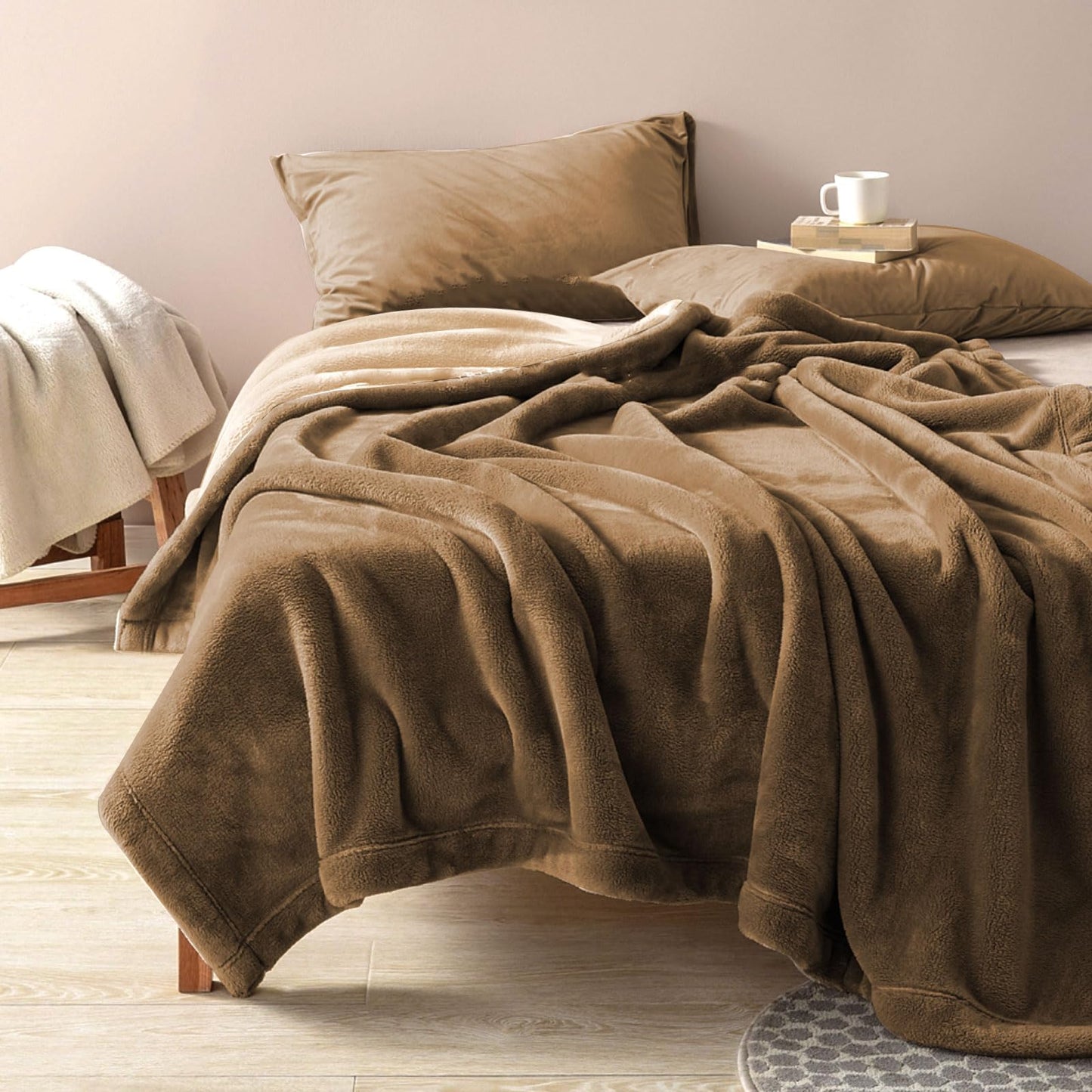 YISURE Waterproof Splash Blanket for Couples, Leakproof Squirt Love Blanket for Bed Intimacy, Waterproof Taupe King Size 90x80 (Brown/Tan)