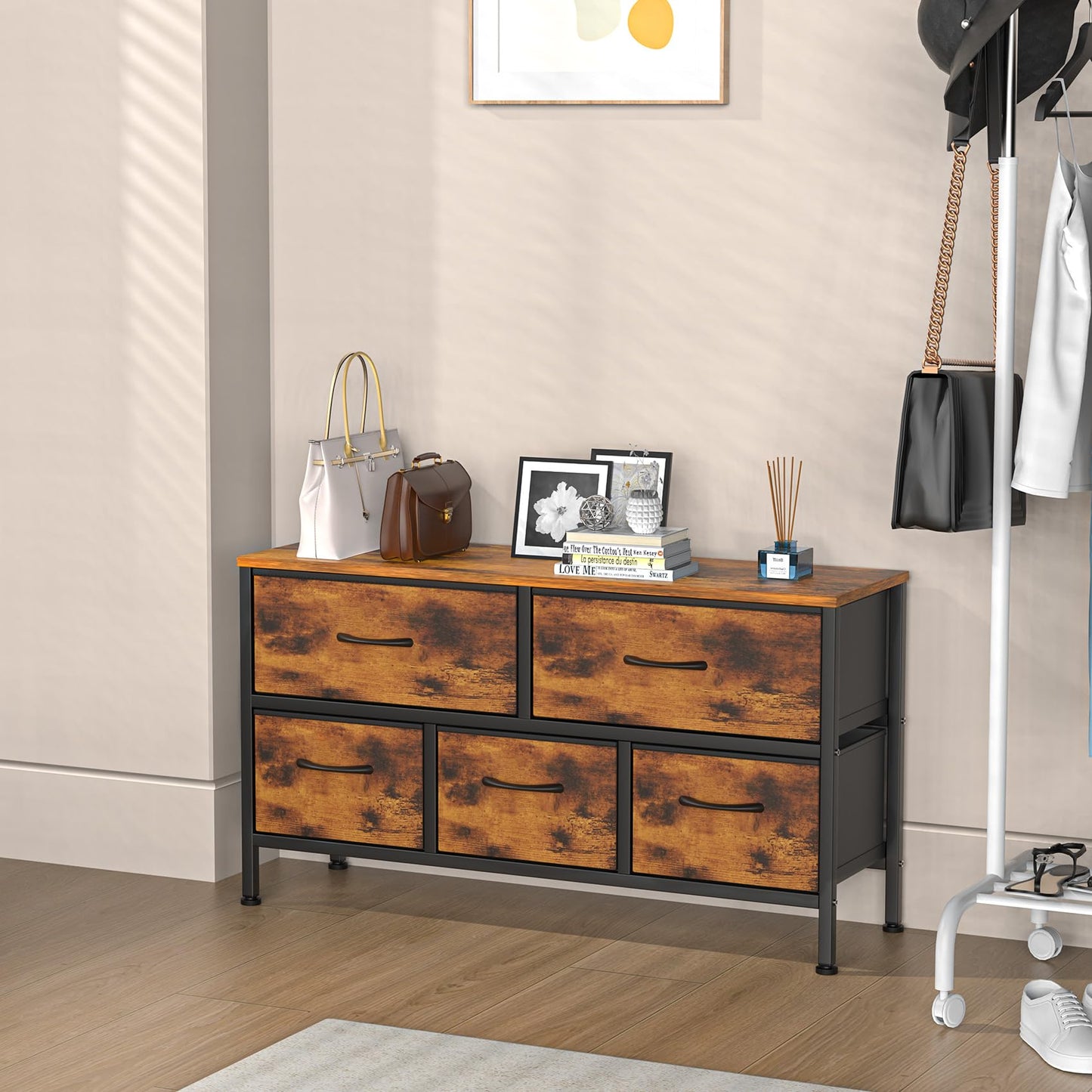 Feonase Bedroom Chest of Drawers, 5 Fabric Drawers Dresser with Metal Frame and MDF Top Board, Modern Storage Unit for Bedroom Living room, Entryway