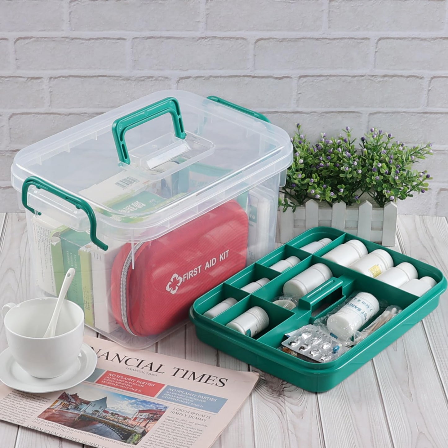 Gloreen Empty First Aid Organizer Box, Clear Medicine Storage Box with Lid