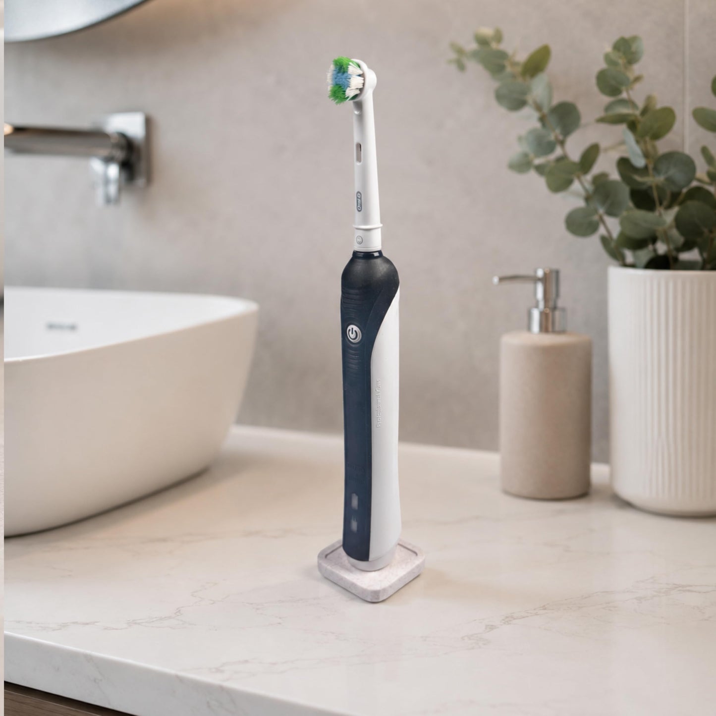 Electric Toothbrush Holder Stand Compatible with Oral-B (Marble Chestnut, Single)