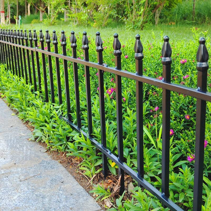 Thealyn Metal Decorative Garden Fence 57cm Wide x 45cm High 5 Panels, Total Length 2.8m, Metal Fence Panels, Landscape Fencing for Flower Bed