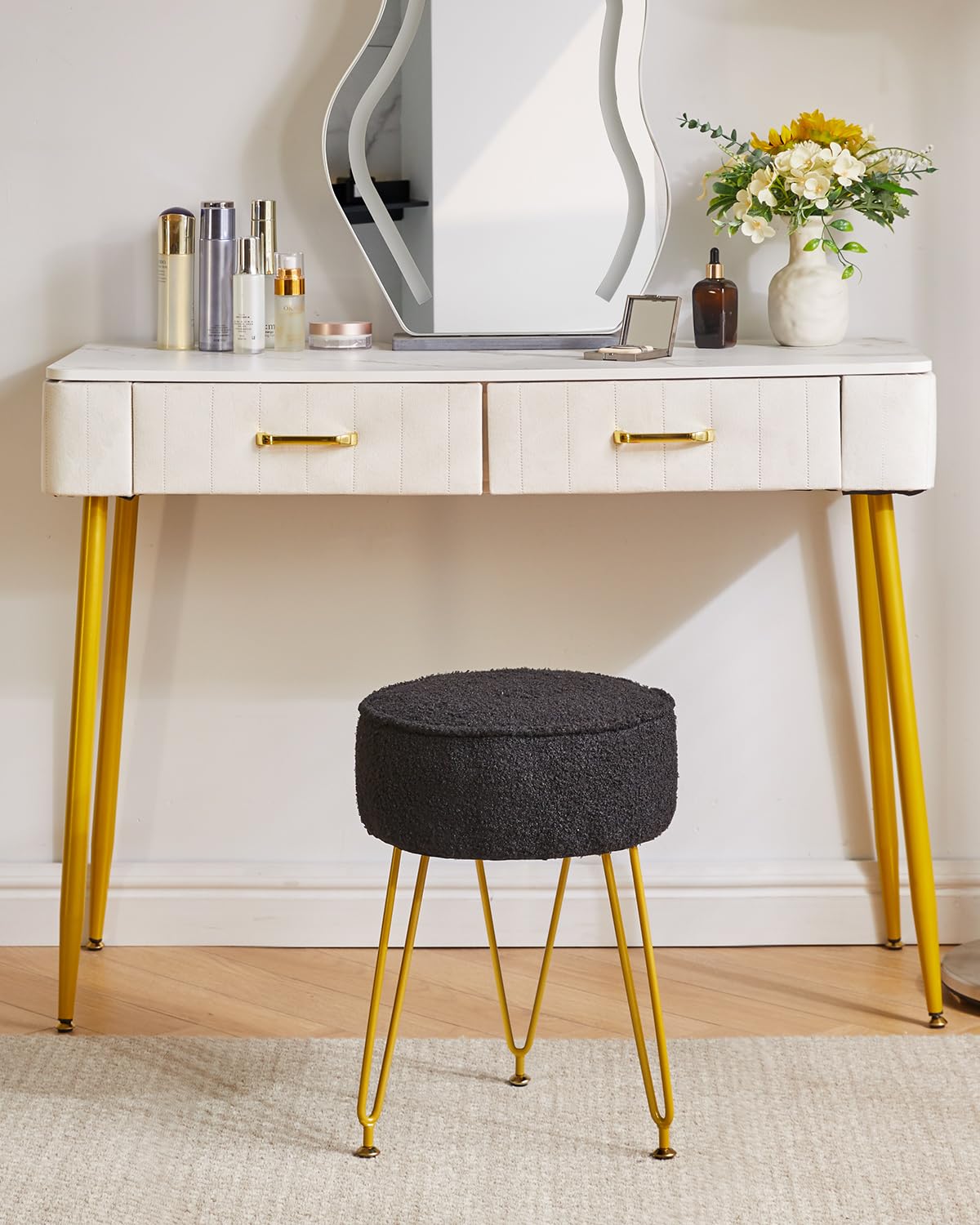 IBUYKE Makeup Vanity Stool Chair, Teddy Velvet Footrest, Black WBD009B