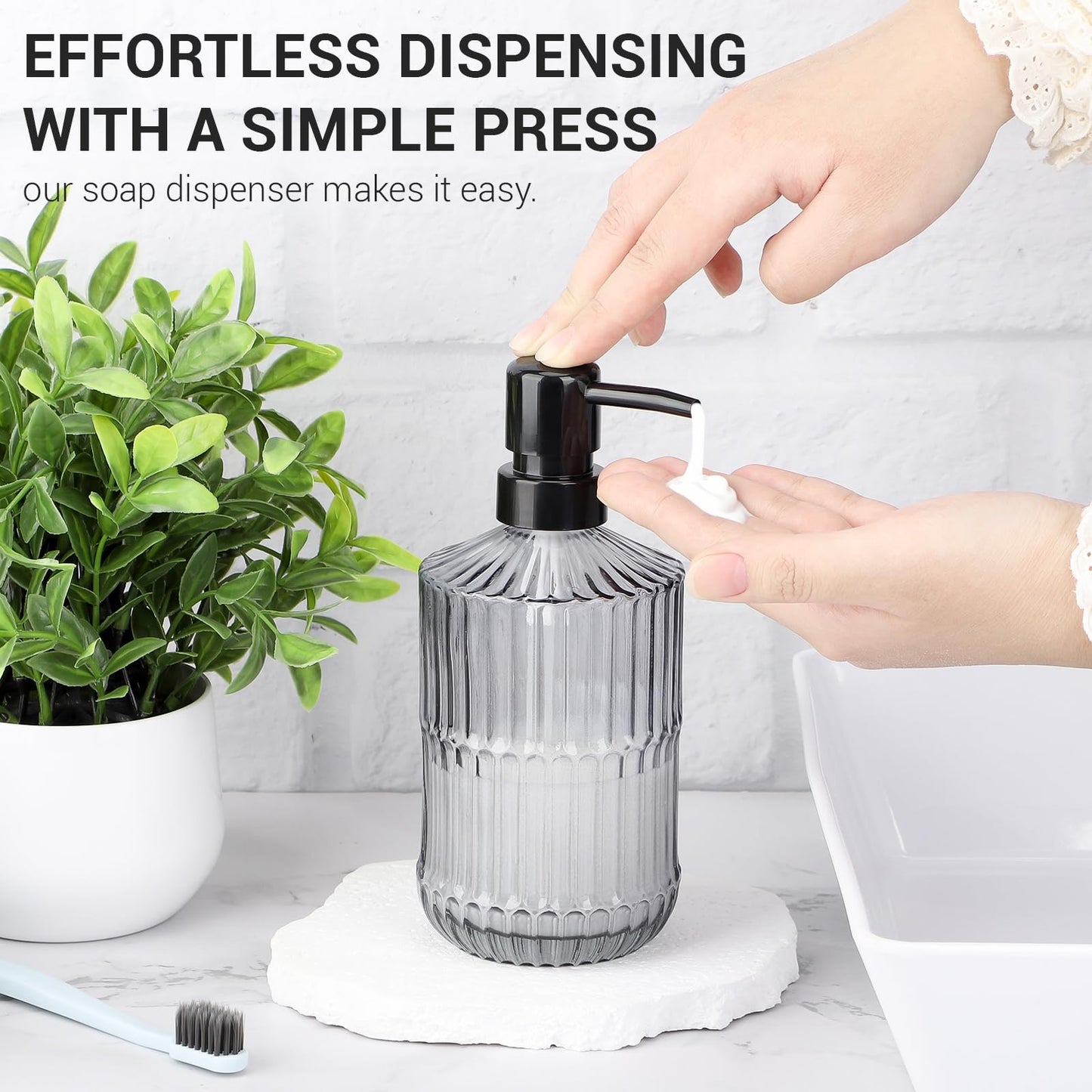 Segus Soap Dispenser Kitchen, 2 Pieces 450ml Glass Soap Dispenser Bottle with Pump, Refillable and Reusable, Empty Shampoo Bottles, Grey