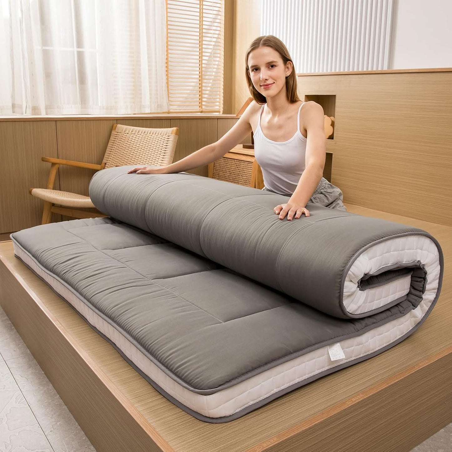 MAXYOYO Japanese Floor Futon Mattress Padded Quilted Bed Mattress Topper, Extra Thick Folding Sleeping Pad Breathable Floor Lounger Guest Bed for