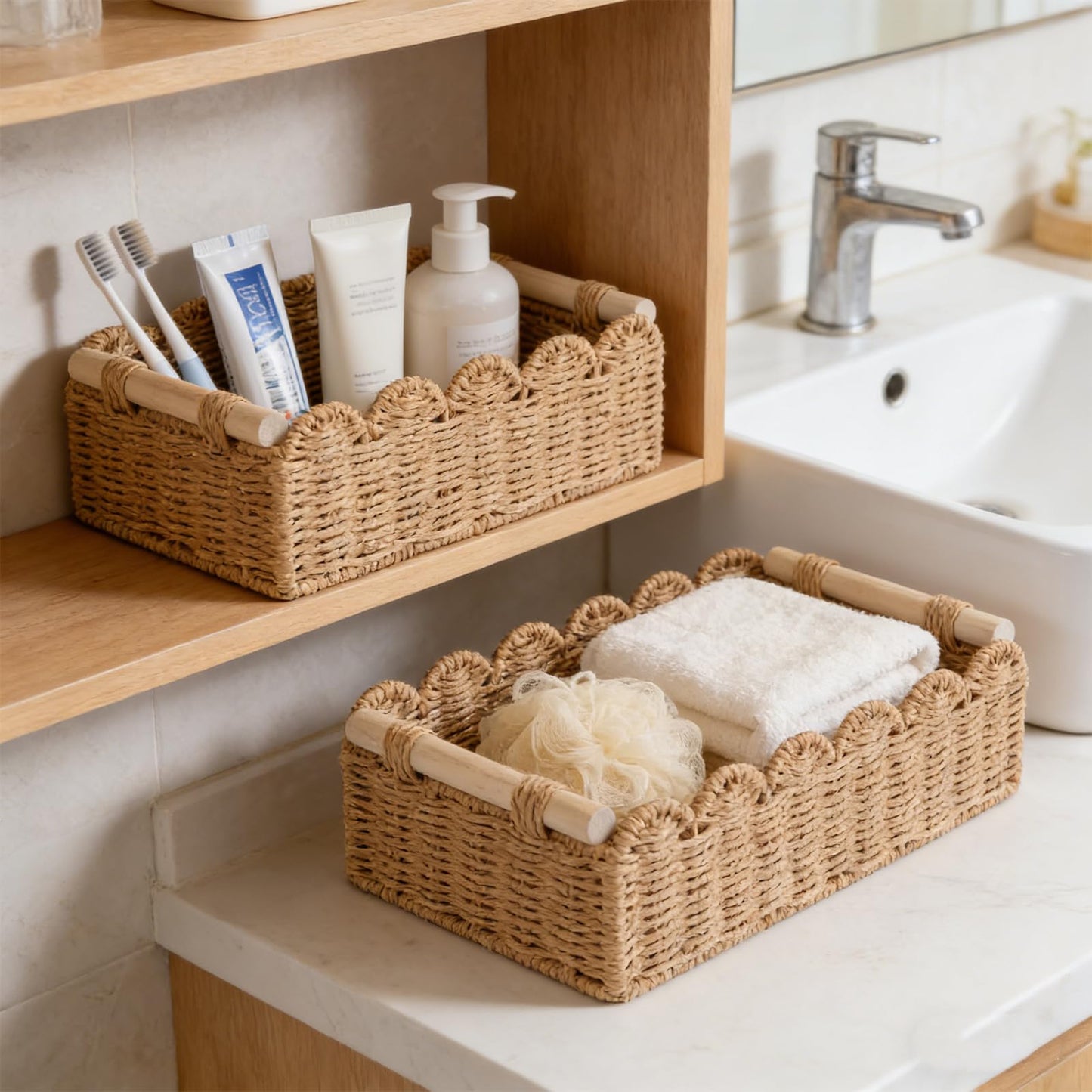 2Pcs Wicker Storage Baskets, Handwoven Organiser Boxes with Wooden Handles, Versatile Woven Bins for Bathroom, Kitchen, Pantry