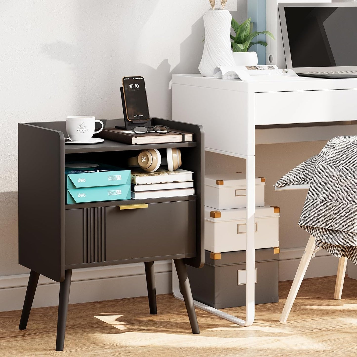 Bedside Table, Nightstand, Bed Side Table with Wood Decorated Drawers
