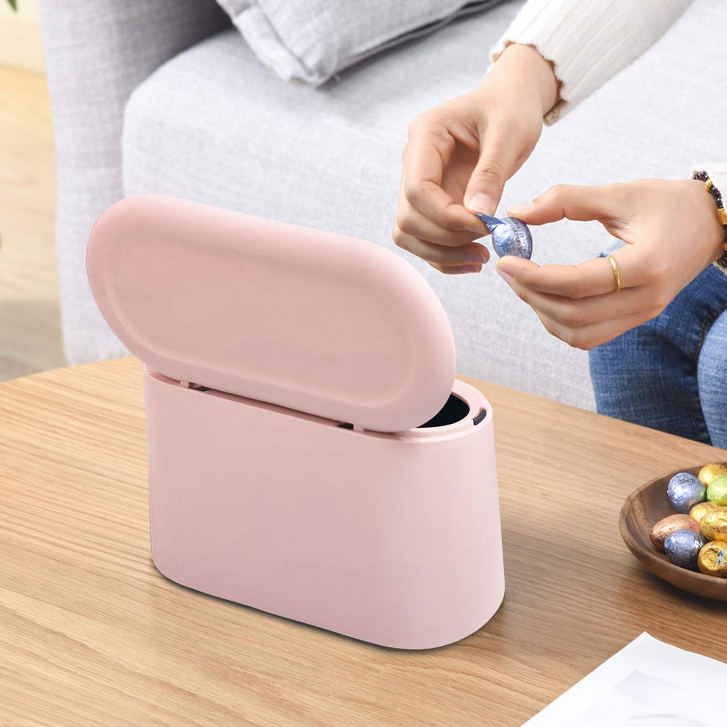 JEEZAO Office Desktop Paper Bin,Desk Trash Can with Lid, Mini Kids Table Waste Bin for Bedroom Bathroom,Storage Box for Pet Food