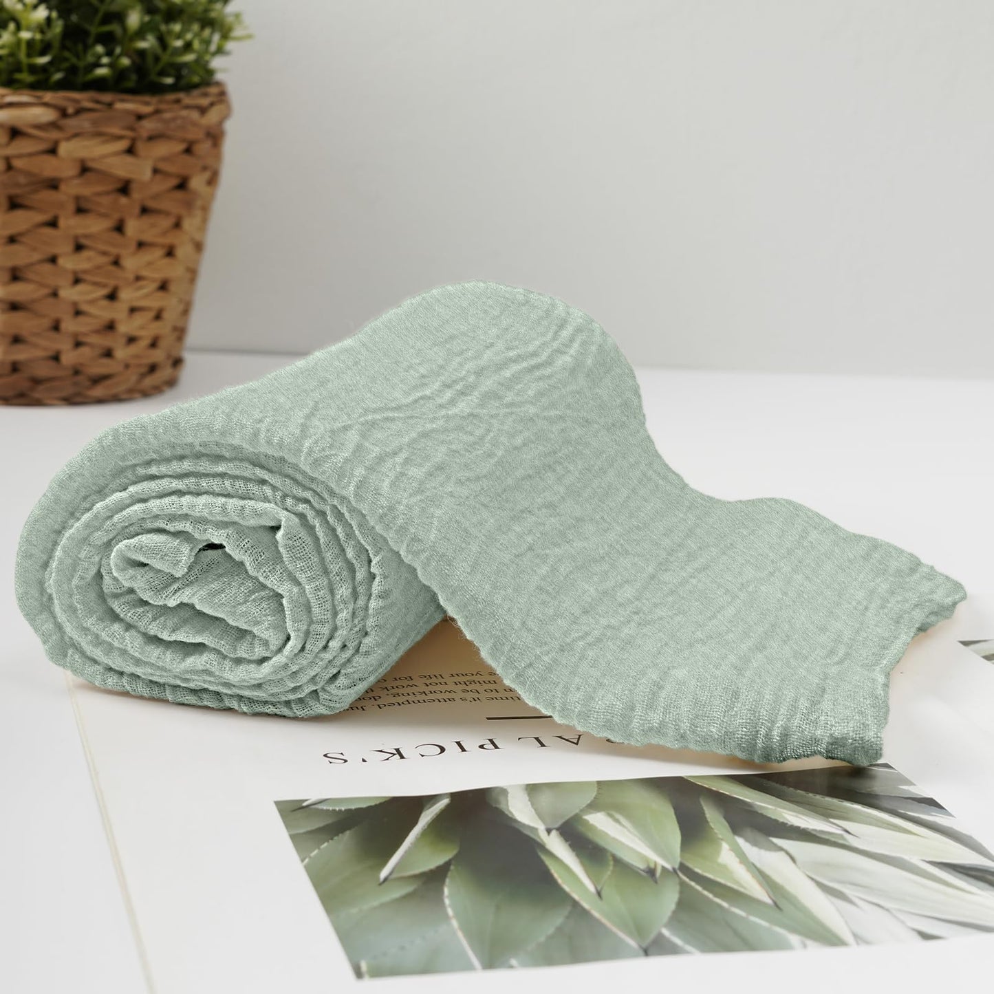 HSOFTIFY 100% Pure Linen Bath Towel with Pleated for Bathroom, Light Green