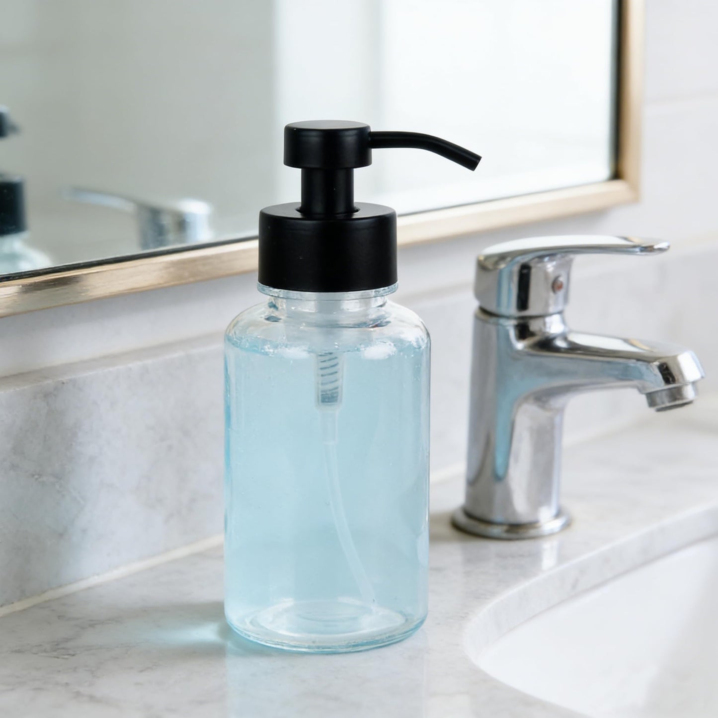 SDlumeiy 15 oz Amber-Tinted Thick Glass Foaming Soap Dispenser, Refillable Foaming Soap Dispenser with Black Rust-Proof Foam Pump