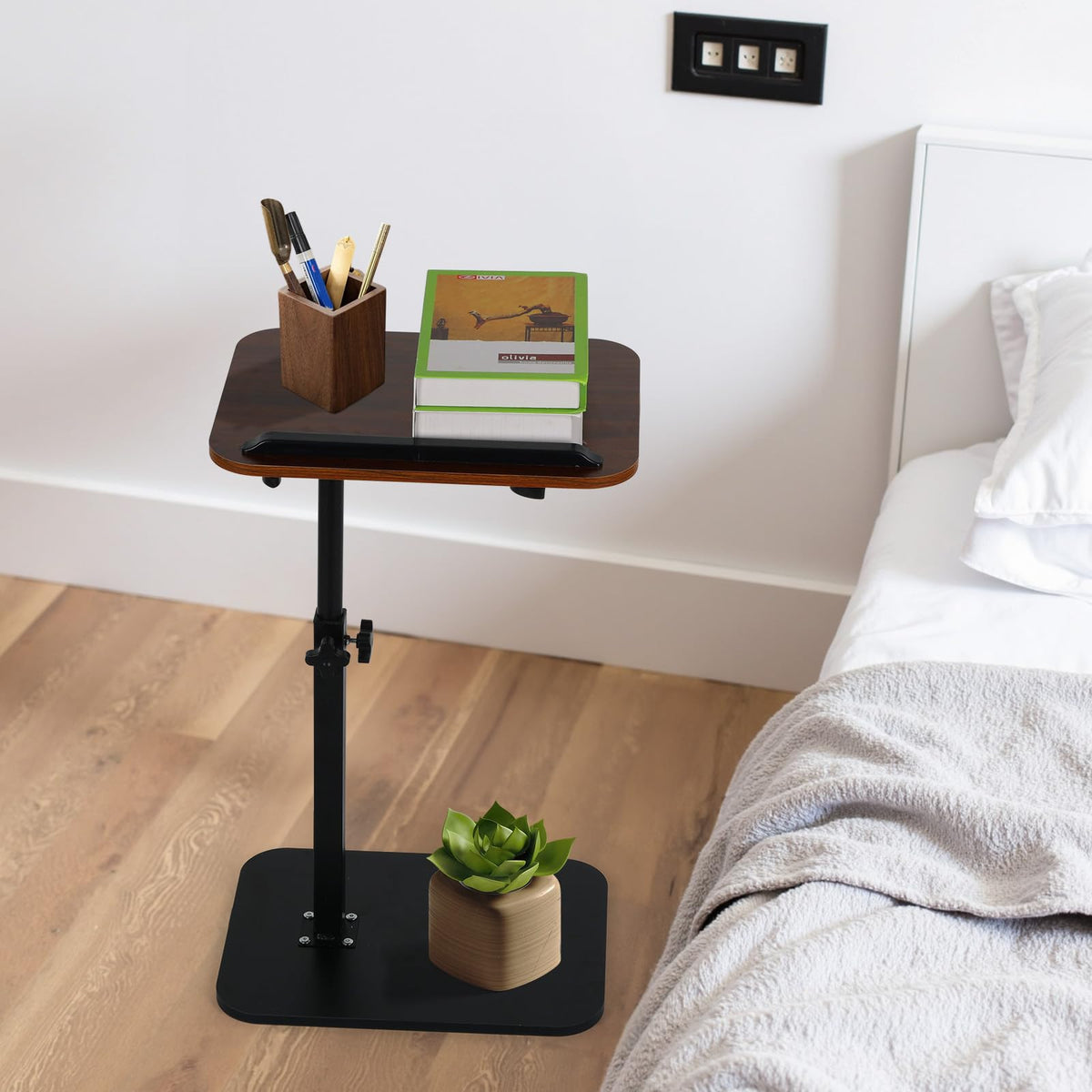 comfoyar C Shaped Side Table Adjustable Height, 360° Swivel 180° Flip Bedside Table with Slat for Sofa Bathtub