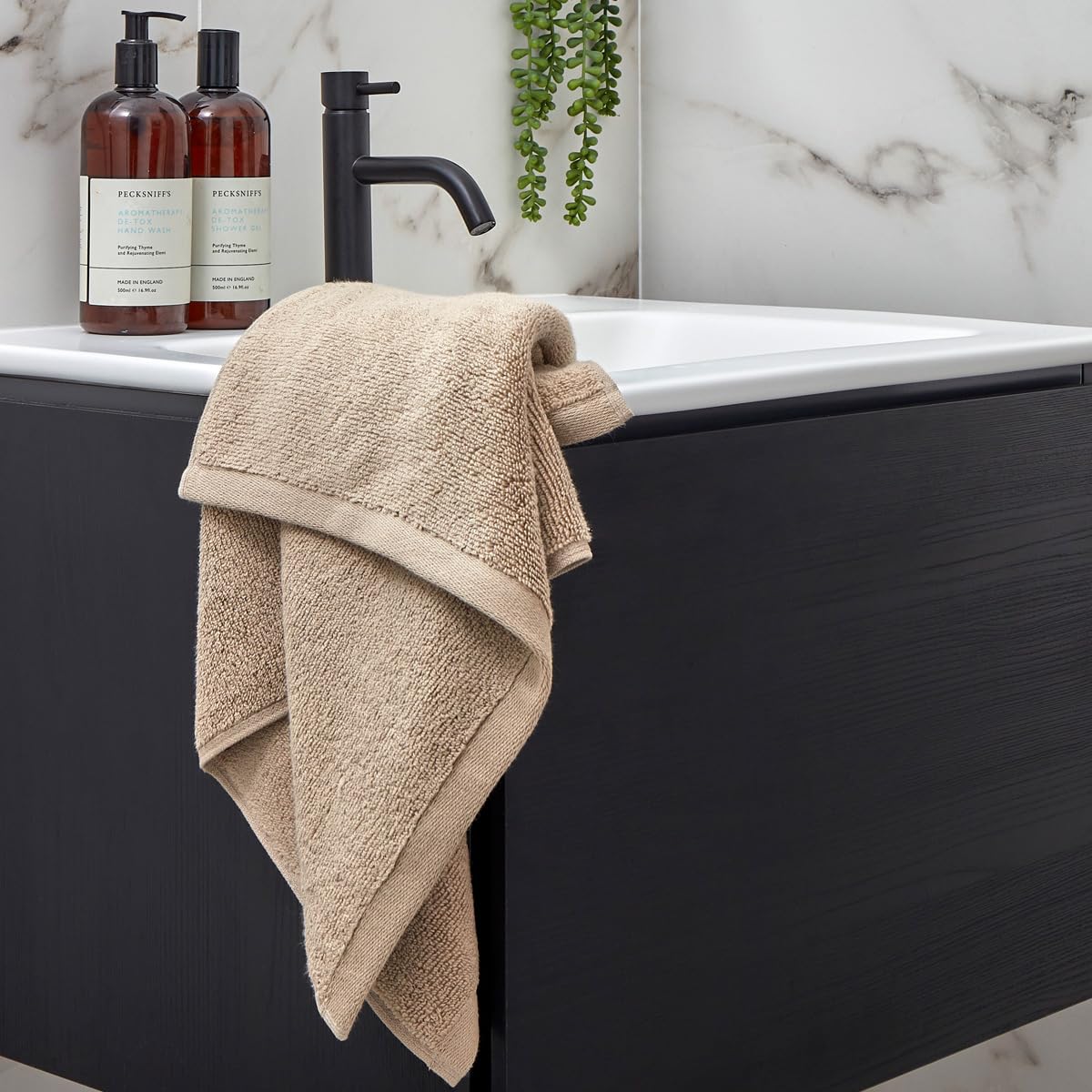 Christy Cirrus Bathroom Towel Set | 6 Piece Set | 2 Face 2 Hand 2 Bath | Lightweight Super Soft and Fluffy | Quick Dry Shower Towels | 100% Cotton