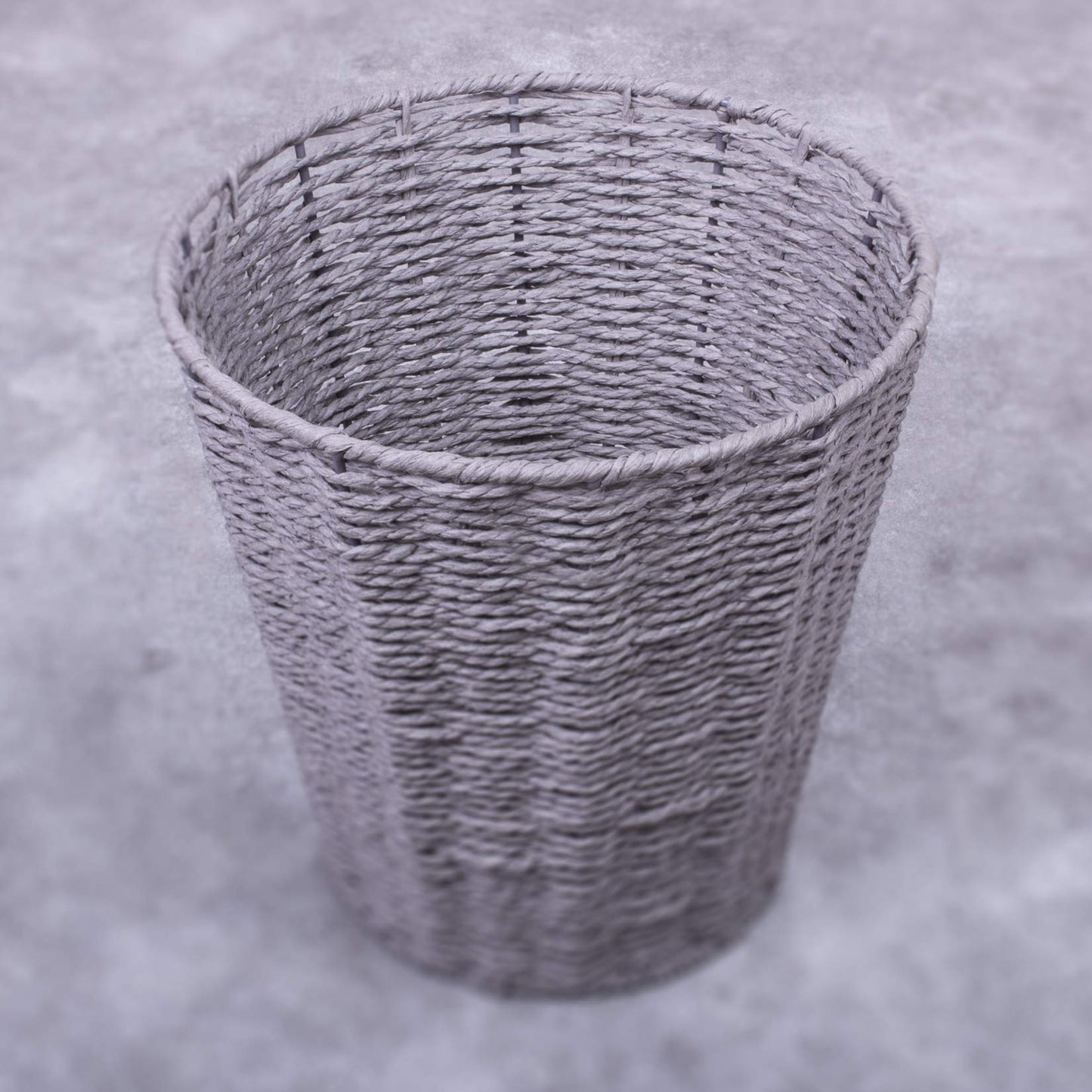 woodluv Round Waste Paper Basket Bin - Rubbish Bin for Bedroom, Bathroom, Offices or Home - Grey