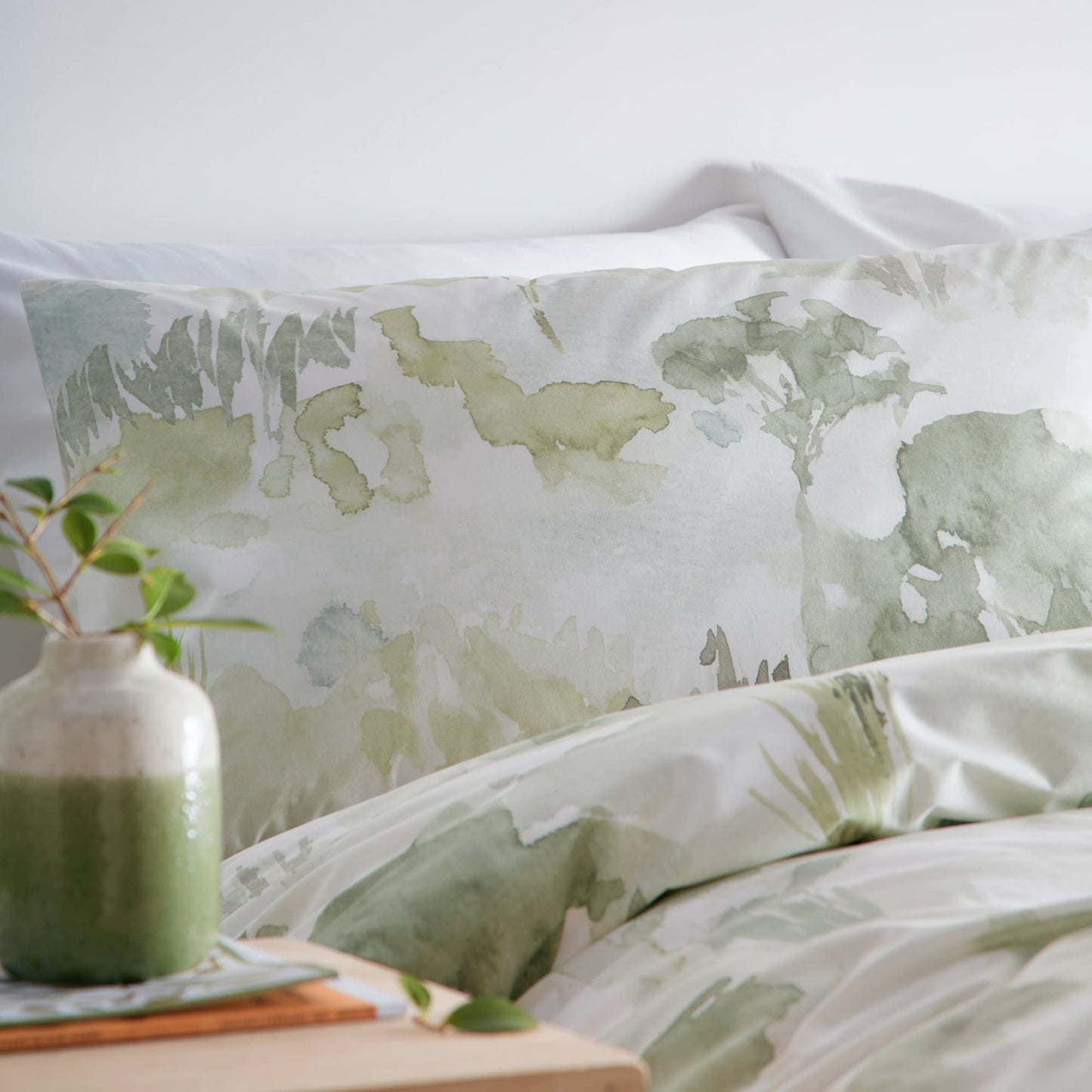 Appletree Loft - Edale - 100% Cotton Duvet Cover Set - Double Bed Size in Green