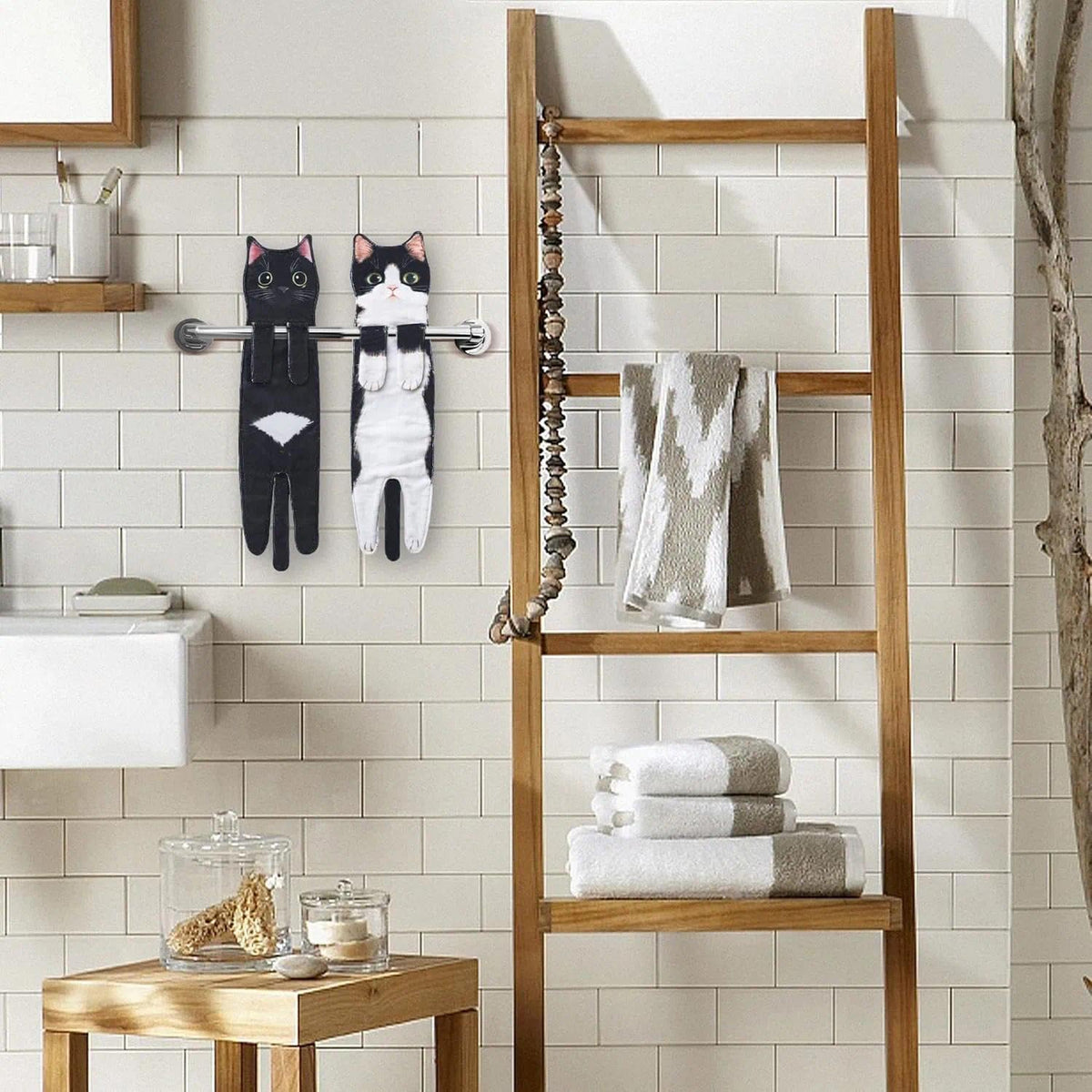 Cokoozoo Funny Cat Hand Towels for Bathroom – Soft, Absorbent, Perfect Cat Gifts for Cat Lovers, Women, Birthday, Mother’s Day