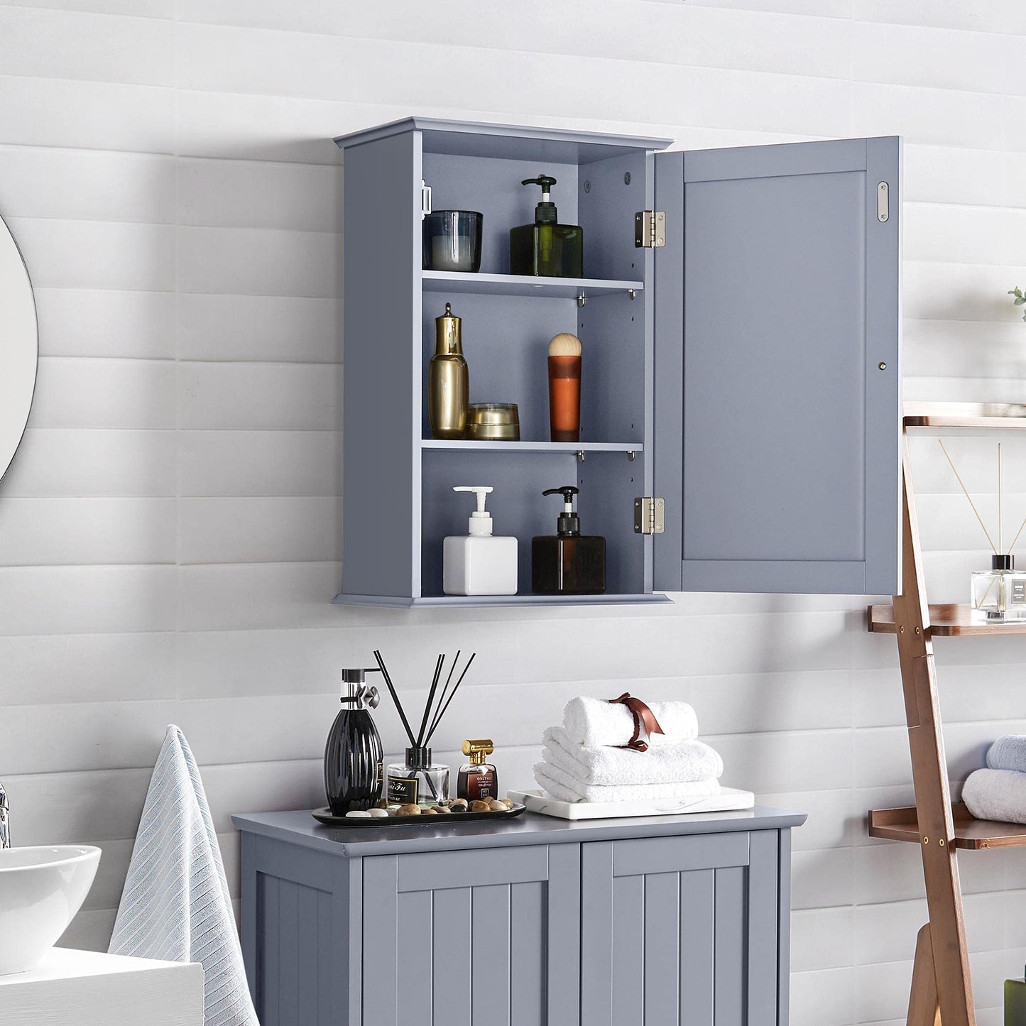 Yaheetech Bathroom Wall Cabinet with 3-Height Adjustable Shelf, 1 Door, Grey