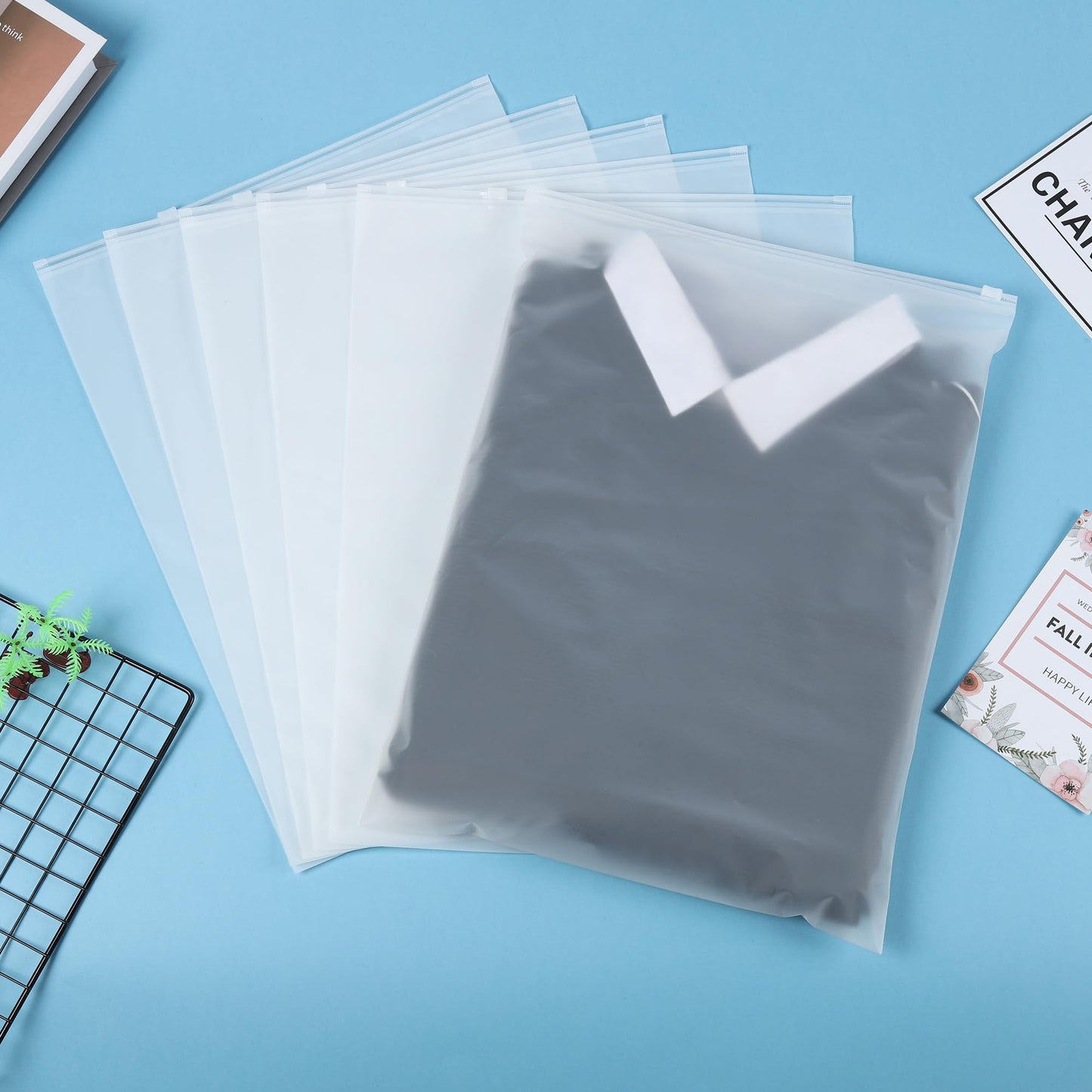 30Pcs Large ZipLock Bags for Clothes, 40x30cm Plastic Travel Bags, Reusable hospital bag organiser pouches