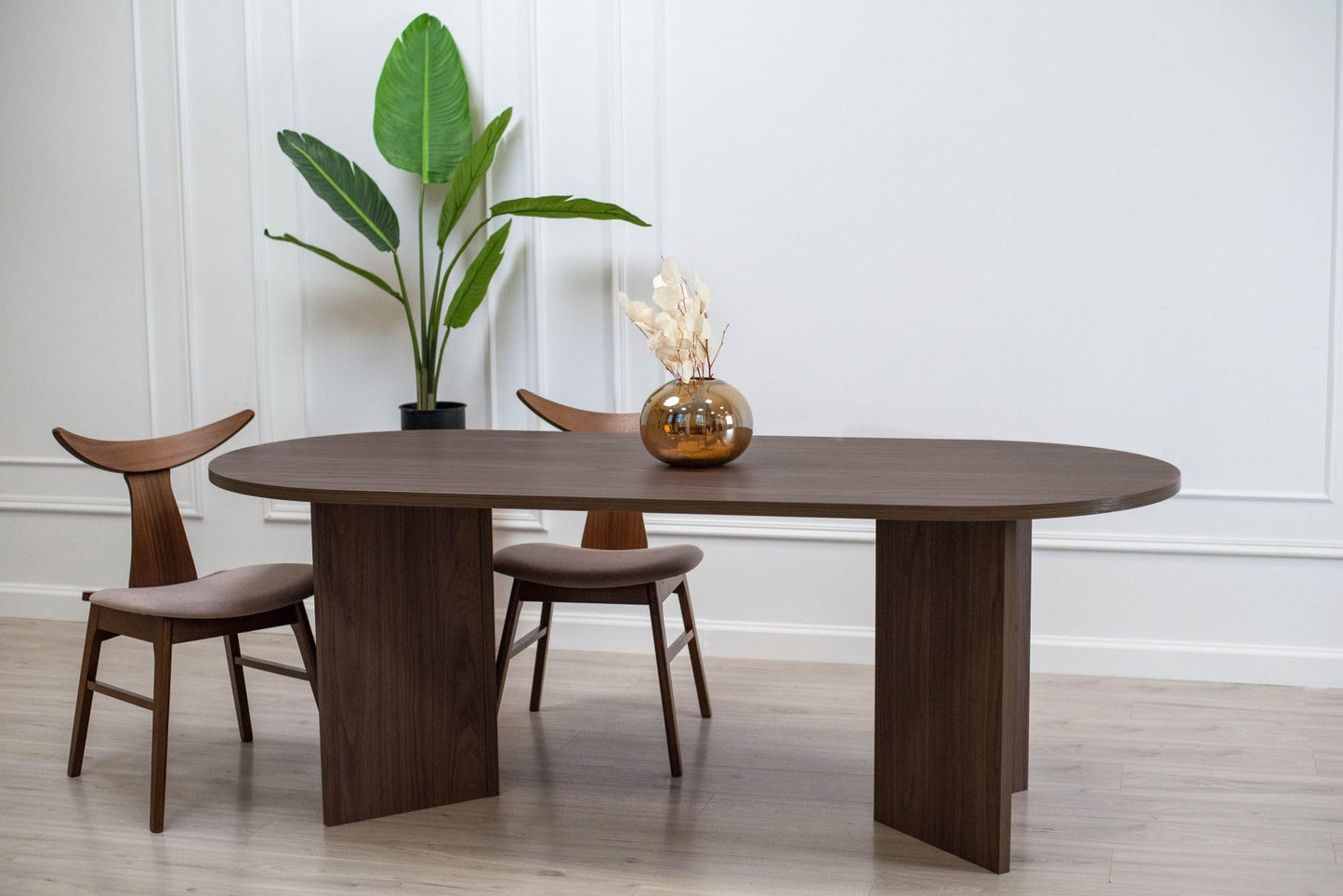 SELSEY Ovo Wood Dining Table 204x90x75cm, Wisconsin Walnut Oval Non-Extendable Design, Seats 6 to 10