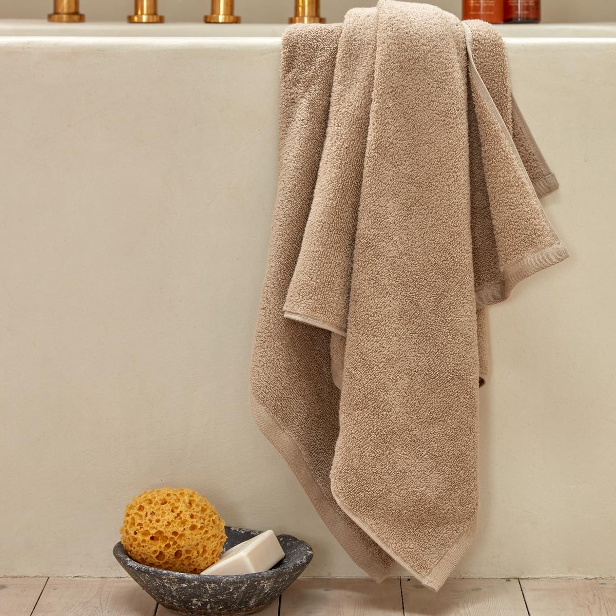 Christy Cirrus Bathroom Towel Set | 6 Piece Set | 2 Face 2 Hand 2 Bath | Lightweight Super Soft and Fluffy | Quick Dry Shower Towels | 100% Cotton