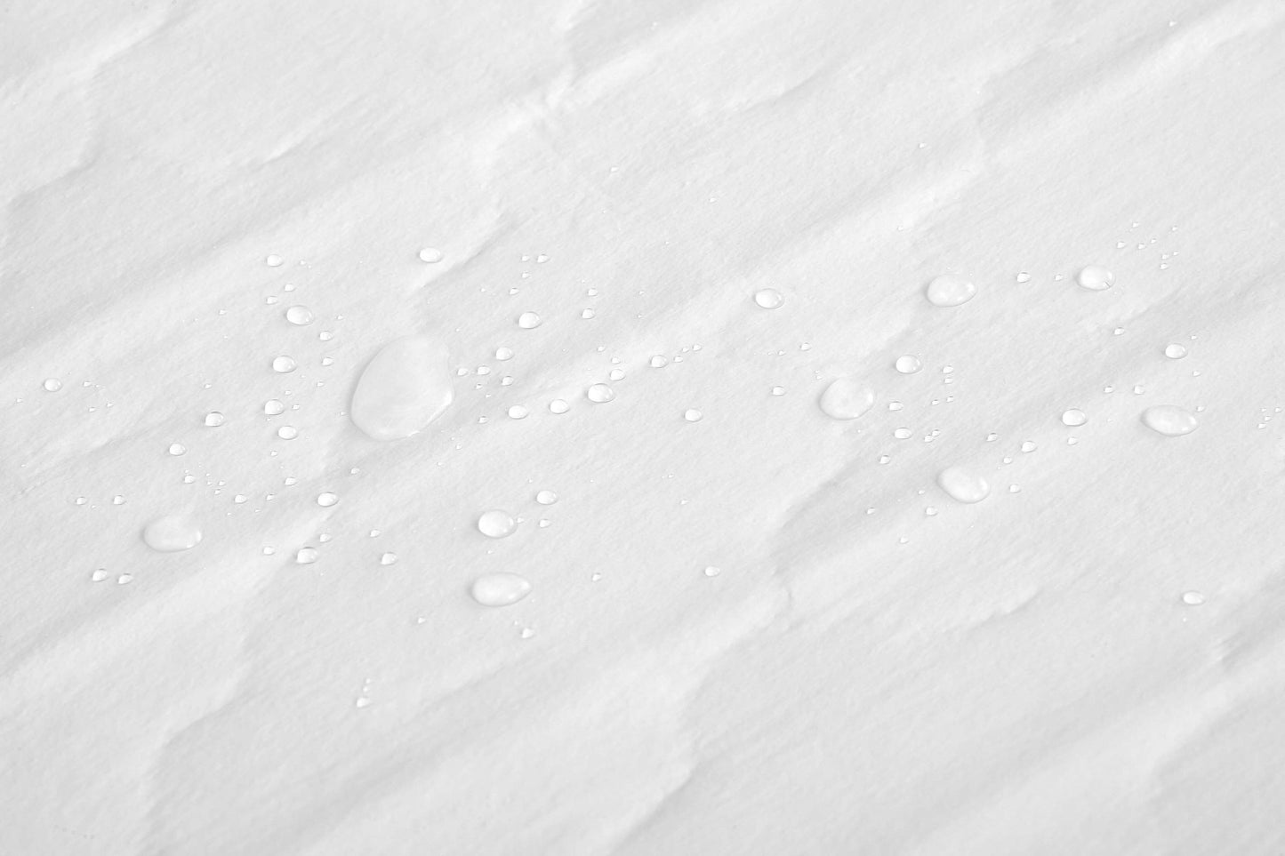 EasyCosy - Mattress Protector Size Bed 90cm (90x190/200cm) cm with 4 elastic Corners - Model DREAMS - Waterproof and breathable curl mattress Cover.