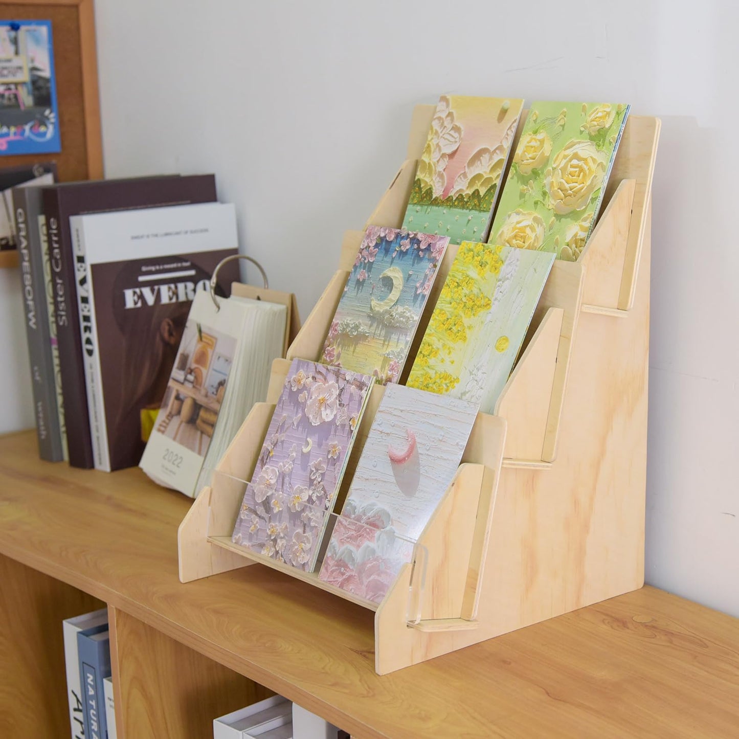 SSYYGET Greeting Card Display Stand, 3 Tier Postcard Display Stand, Portable Card Display Rack, Wooden Retail Display Holder, Magazine Organizer Rack