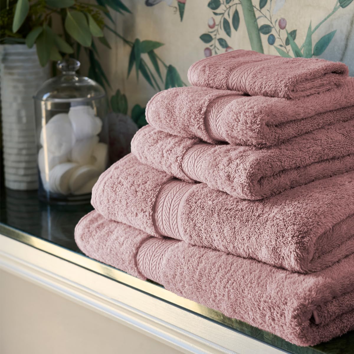 Christy Renaissance 2 Bath Towels Set | Petal Pink | 100% Egyptian Cotton Pile | Luxuriously Soft and Super Absorbent | 675 GSM